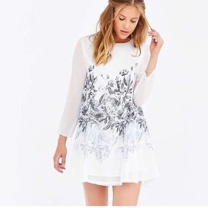Kimchi Blue White Floral Dress